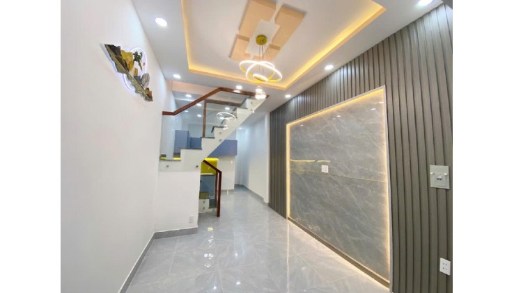 NHÀ 1/ CHIẾN LƯỢC, HẺM 4M, 30M2, 2 TẦNG 2PN GIÁ NHỈNH 3 TỶ